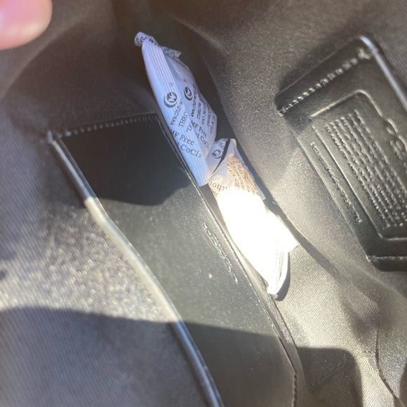 Brand new coach travel or make up bag - Picture 8 of 8